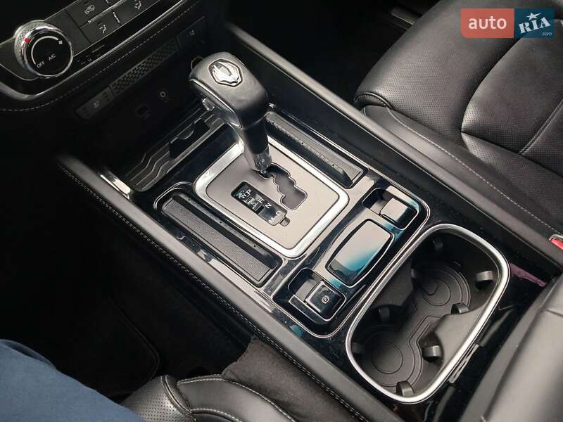 Внедорожник / Кроссовер SsangYong Rexton 2019 в Черкассах