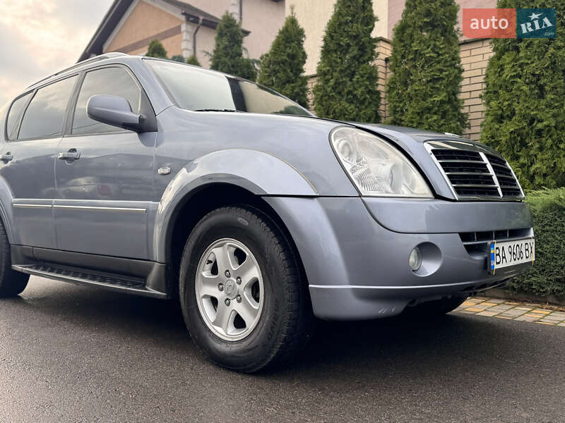Внедорожник / Кроссовер SsangYong Rexton 2011 в Одессе
