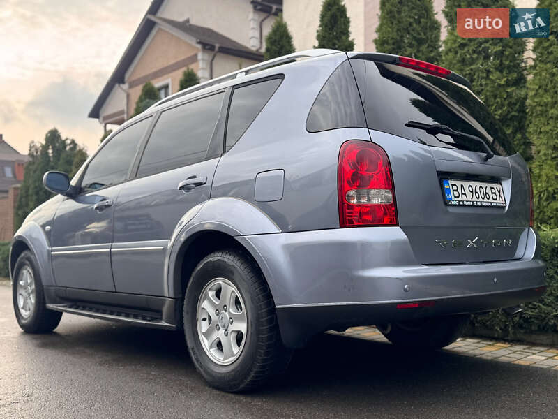 Внедорожник / Кроссовер SsangYong Rexton 2011 в Одессе