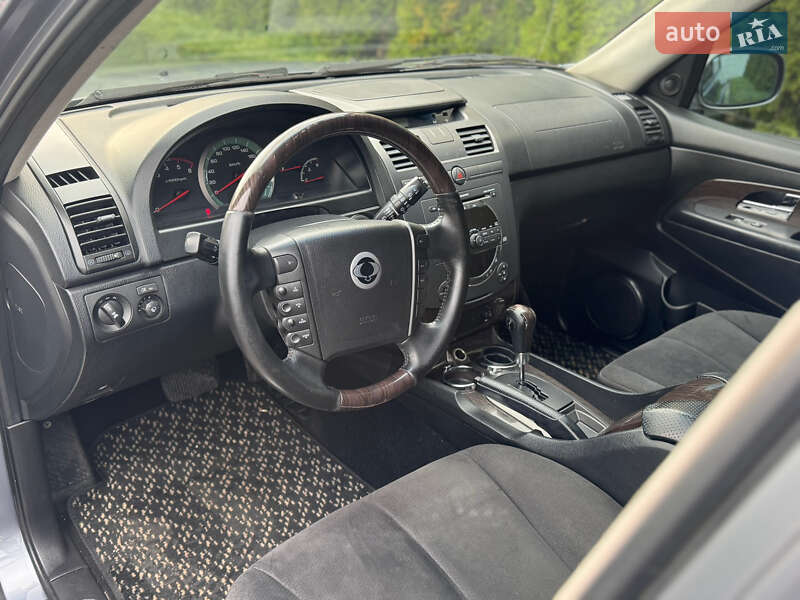 Внедорожник / Кроссовер SsangYong Rexton 2011 в Одессе