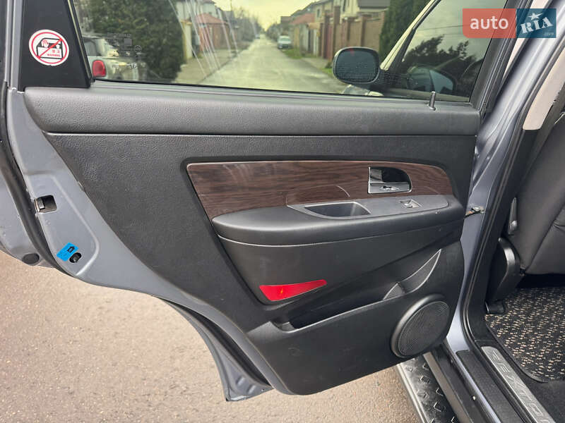 Внедорожник / Кроссовер SsangYong Rexton 2011 в Одессе