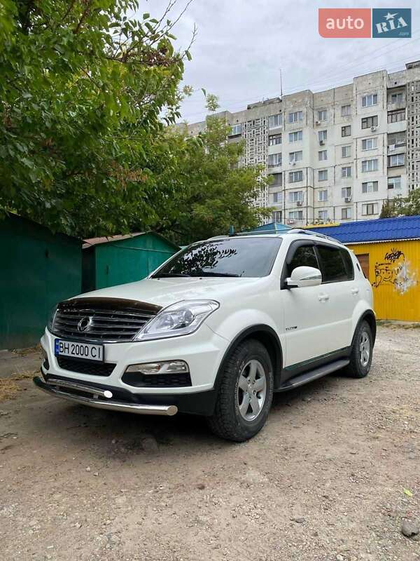 Позашляховик / Кросовер SsangYong Rexton 2013 в Одесі