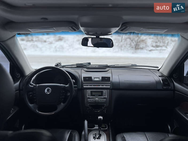 Внедорожник / Кроссовер SsangYong Rexton 2014 в Киеве