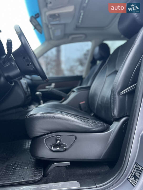 Внедорожник / Кроссовер SsangYong Rexton 2014 в Киеве