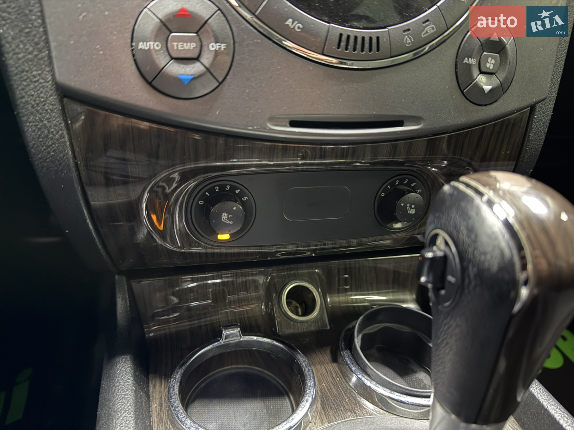 2011 SsangYong Rexton - мініатюра 14