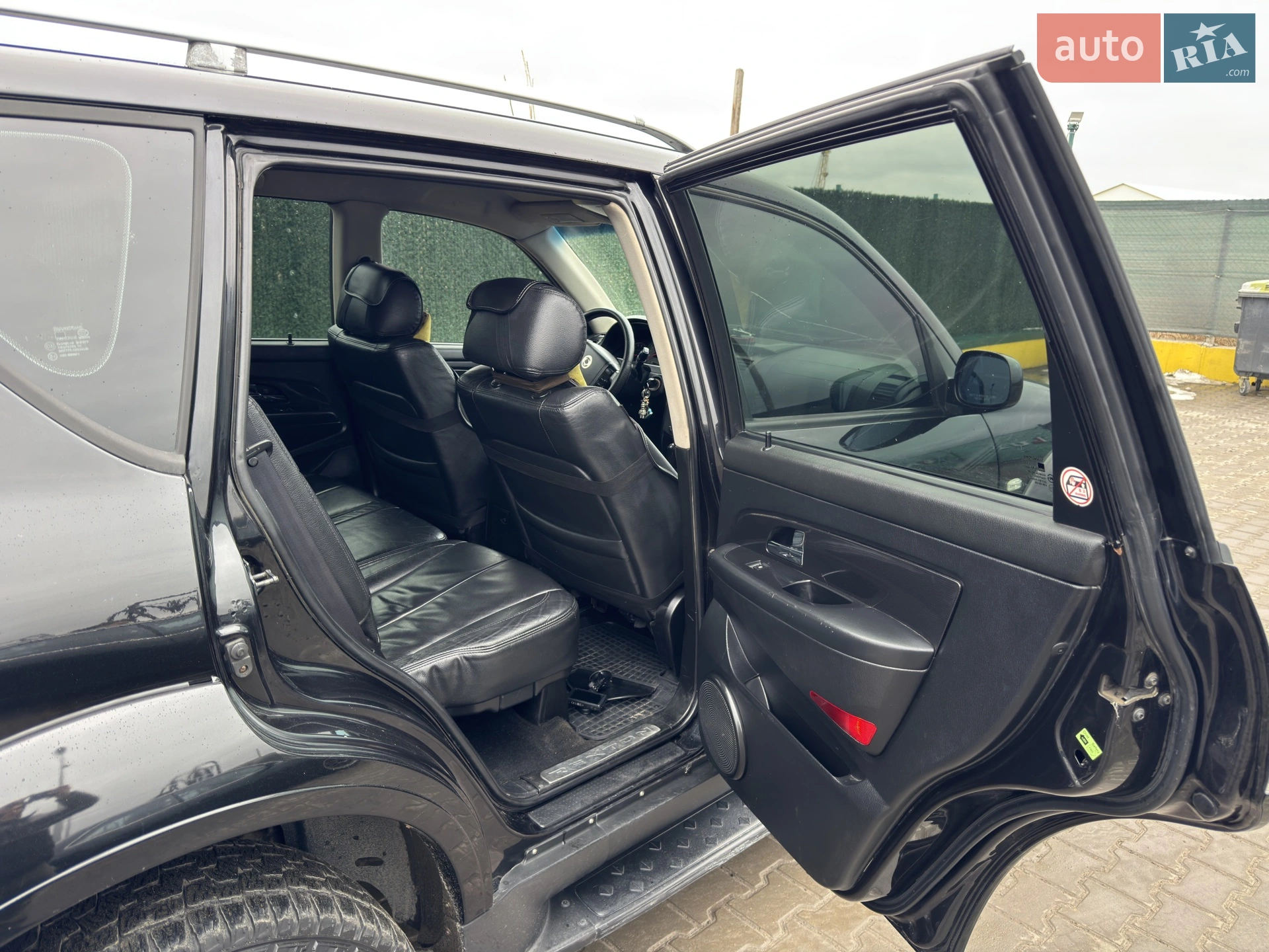 2011 SsangYong Rexton - мініатюра 12