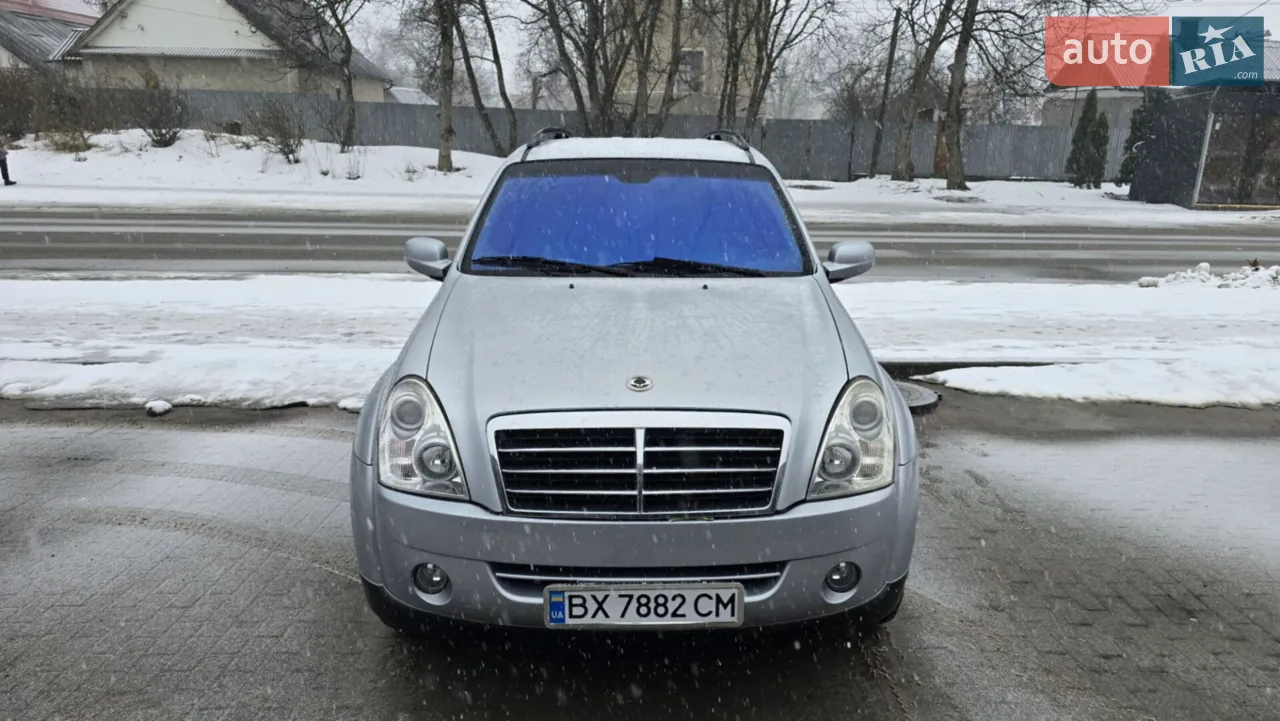 2010 SsangYong Rexton - мініатюра 19