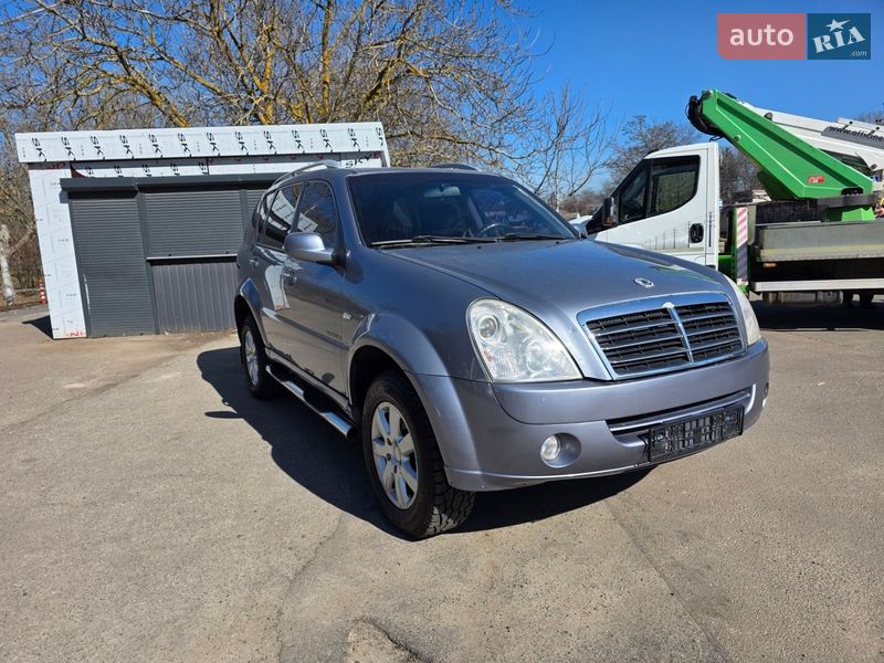 Внедорожник / Кроссовер SsangYong Rexton 2011 в Одессе