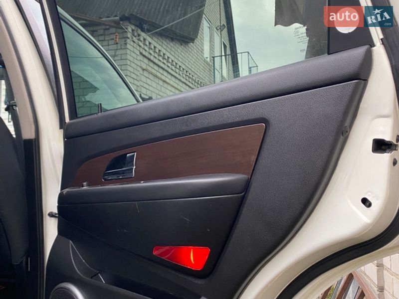 Внедорожник / Кроссовер SsangYong Rexton 2014 в Киеве фото 19 Внедорожник / Кроссовер SsangYong Rexton 2014 в Киеве