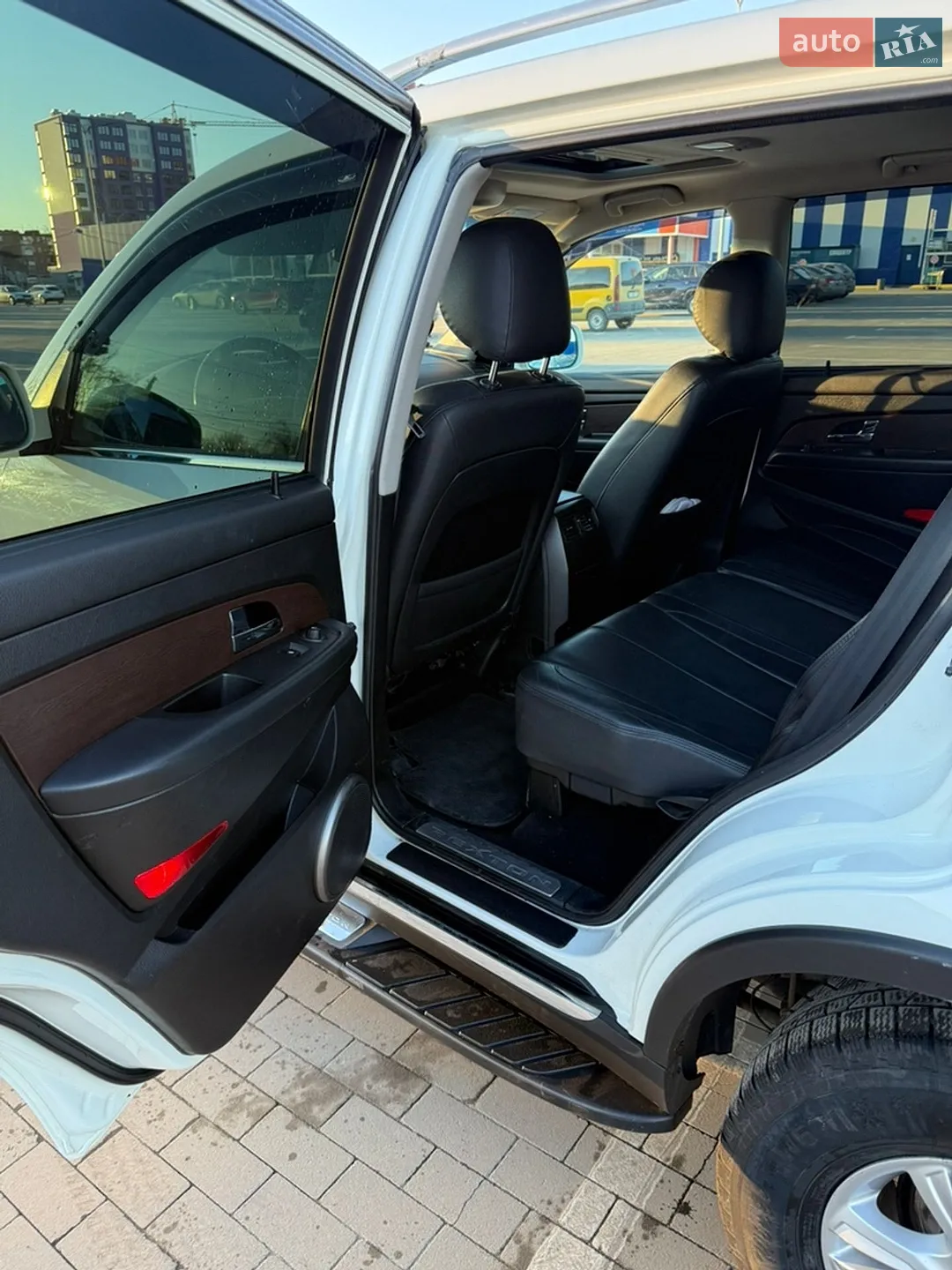 2014 SsangYong Rexton - мініатюра 10