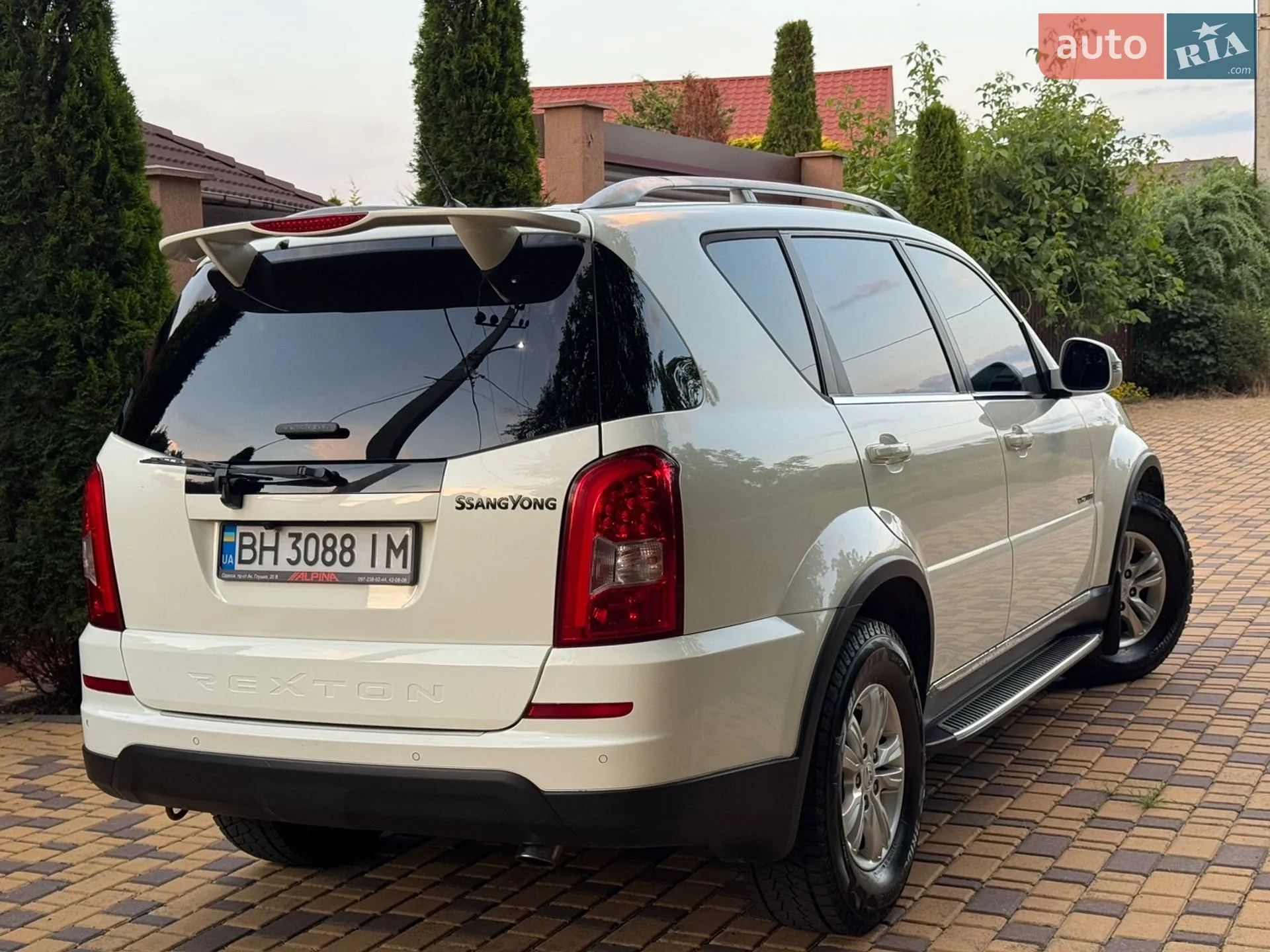 2012 SsangYong Rexton - мініатюра 12