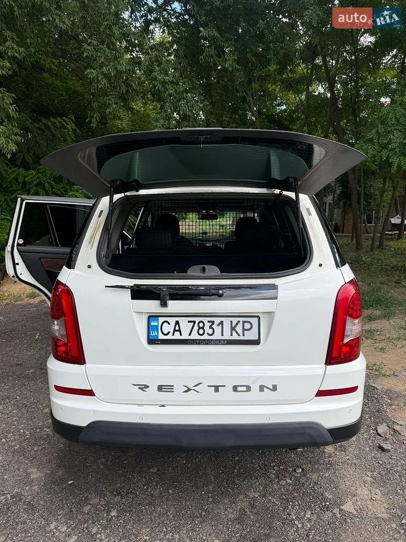 2014 SsangYong Rexton - мініатюра 9