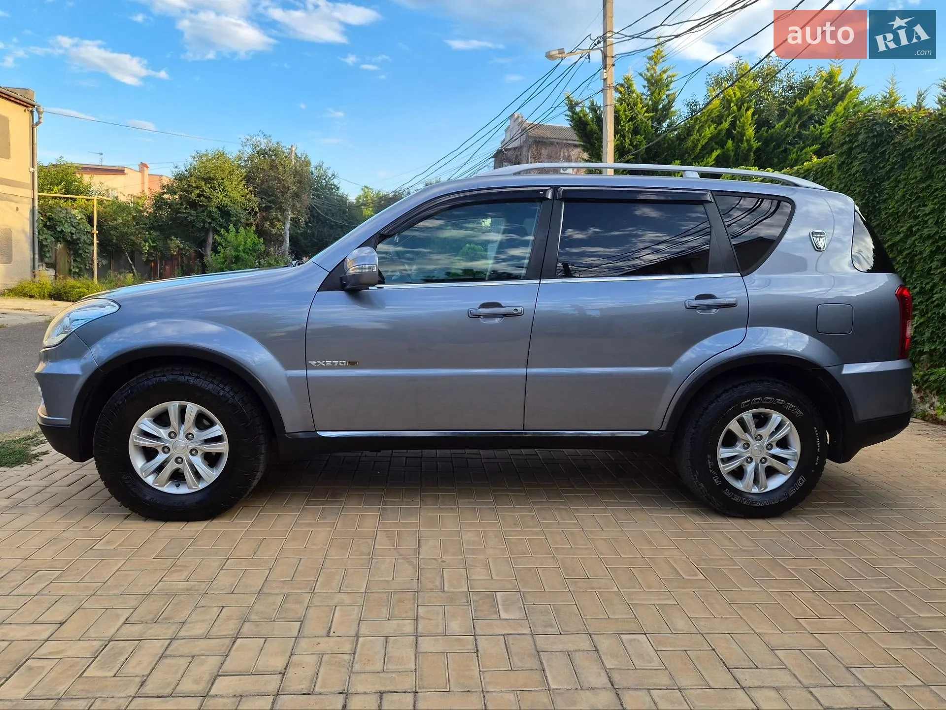 2012 SsangYong Rexton - мініатюра 12