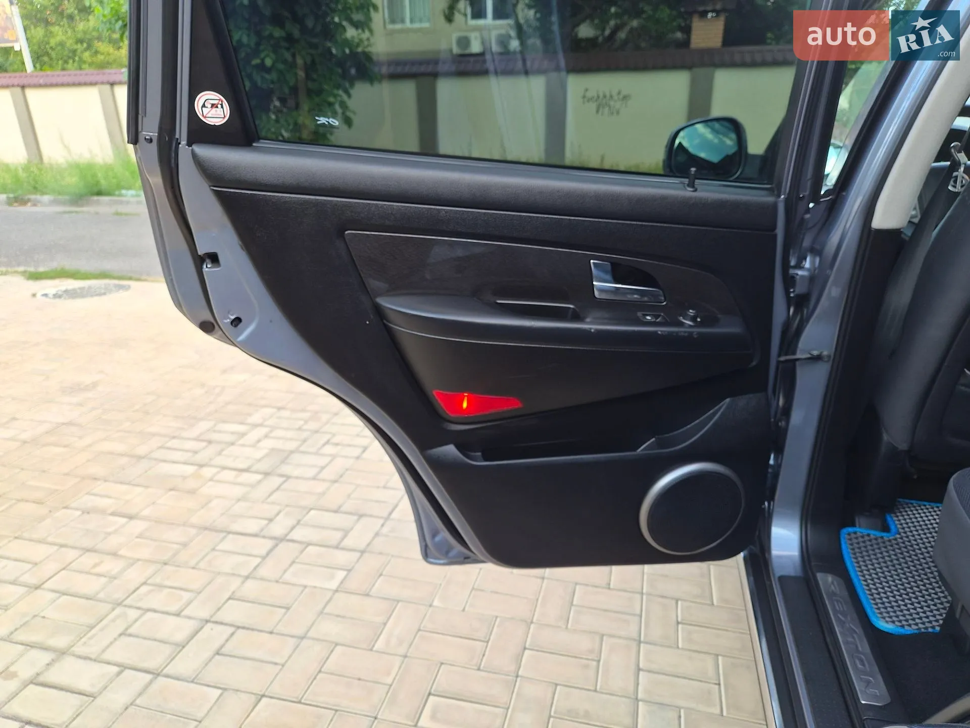 2012 SsangYong Rexton - мініатюра 37