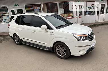 Минивэн SsangYong Rodius 2015 в 