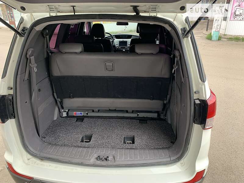 Мінівен SsangYong Rodius 2015 в Черкасах
