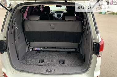 Минивэн SsangYong Rodius 2015 в 