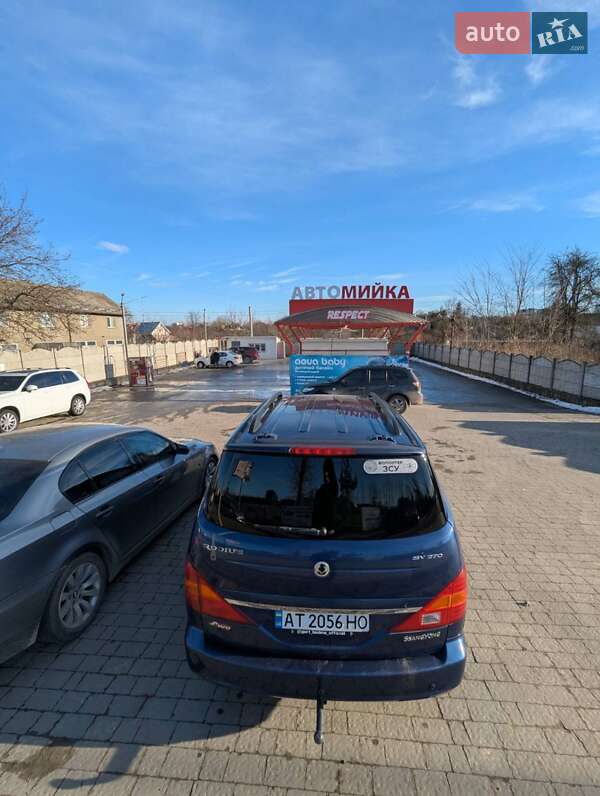 Мінівен SsangYong Rodius 2008 в Івано-Франківську