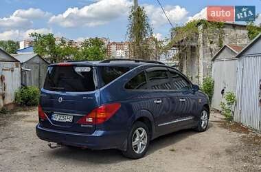 Минивэн SsangYong Rodius 2008 в 