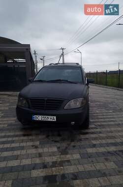 Минивэн SsangYong Rodius 2008 в 