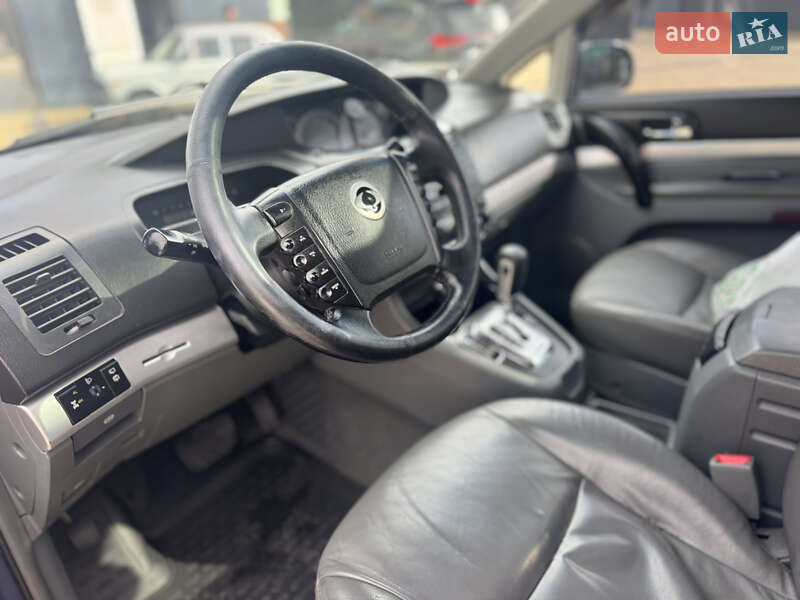 Минивэн SsangYong Rodius 2008 в Тернополе фото 12 Минивэн SsangYong Rodius 2008 в Тернополе