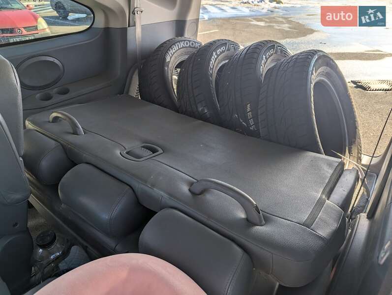 Минивэн SsangYong Rodius 2006 в Киеве фото 11 Минивэн SsangYong Rodius 2006 в Киеве