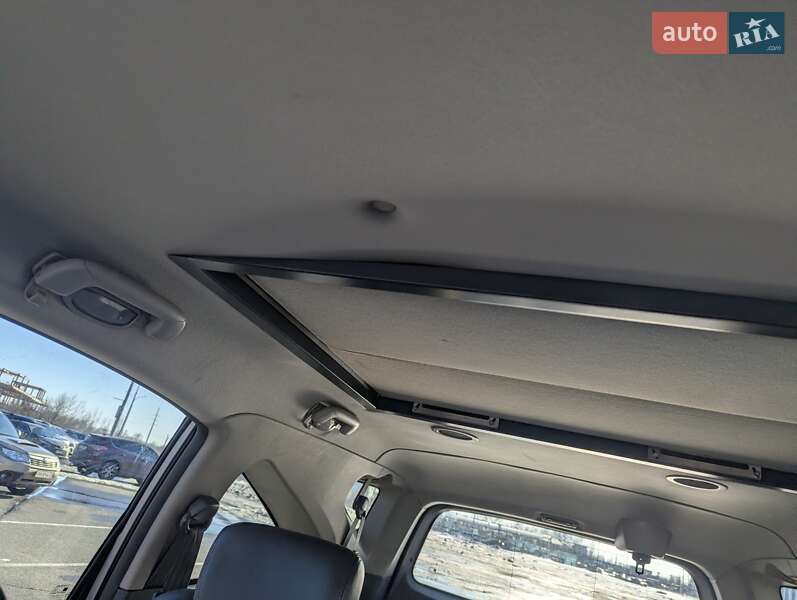 Минивэн SsangYong Rodius 2006 в Киеве фото 28 Минивэн SsangYong Rodius 2006 в Киеве