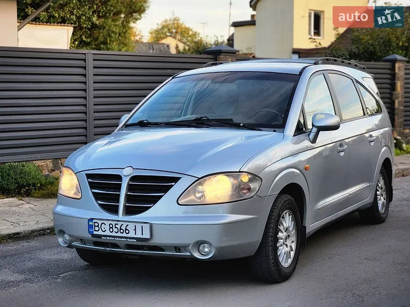 SsangYong Rodius