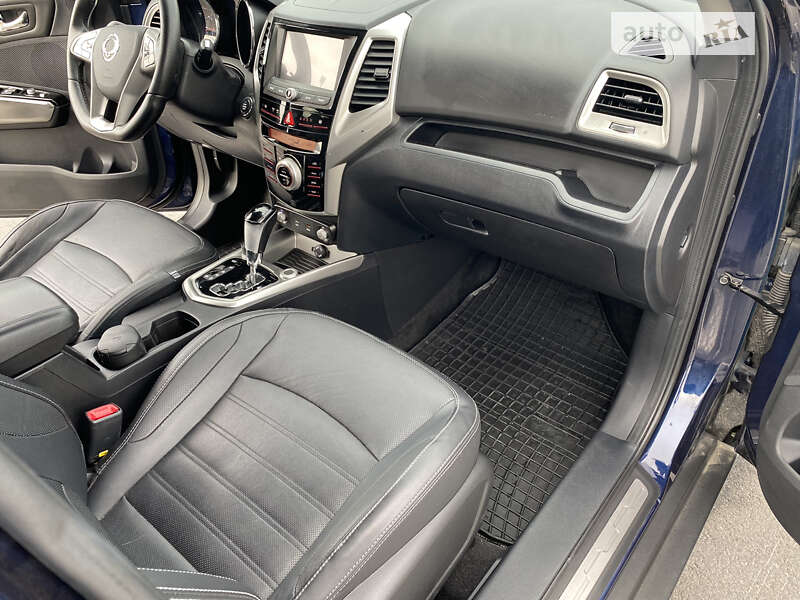 Внедорожник / Кроссовер SsangYong Tivoli 2015 в Львове фото 28 Внедорожник / Кроссовер SsangYong Tivoli 2015 в Львове