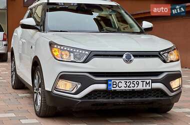 Позашляховик / Кросовер SsangYong Tivoli 2016 в Стрию