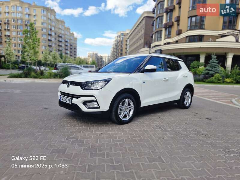 Внедорожник / Кроссовер SsangYong Tivoli 2018 в Софиевской Борщаговке