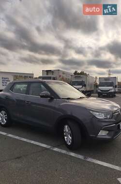 Внедорожник / Кроссовер SsangYong Tivoli 2016 в Киеве
