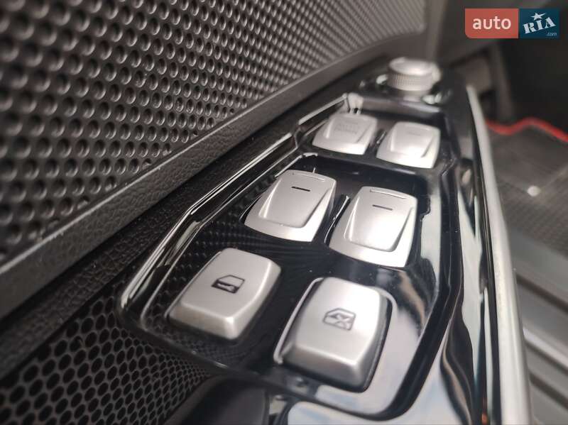 Внедорожник / Кроссовер SsangYong Tivoli 2016 в Киеве