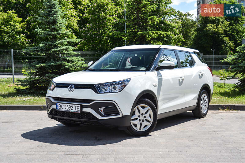 Внедорожник / Кроссовер SsangYong XLV 2017 в 