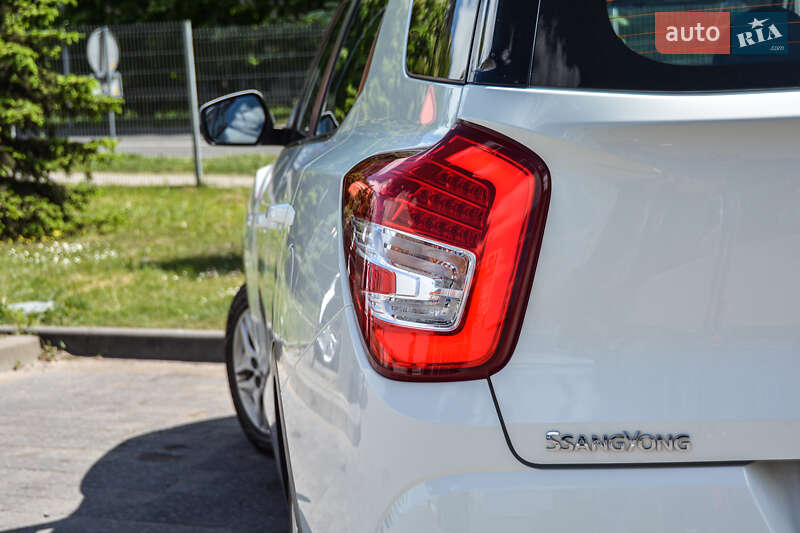 Позашляховик / Кросовер SsangYong XLV 2017 в Львові