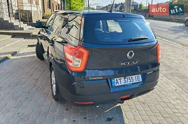 Внедорожник / Кроссовер SsangYong XLV 2016 в 
