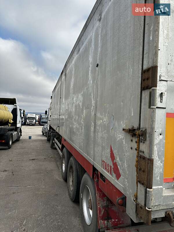 Зерновоз - полуприцеп STAS 039 1995 в Тернополе