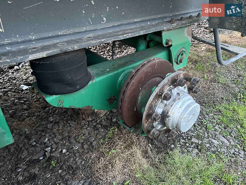 Зерновоз - напівпричіп STAS Alum 2004 в Львові