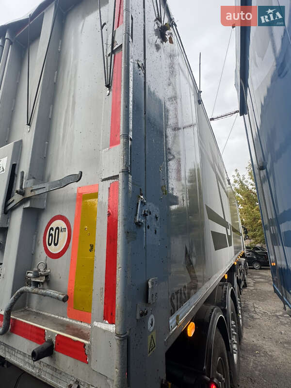 Зерновоз - напівпричіп STAS S 300CX 2010 в Кривому Розі
