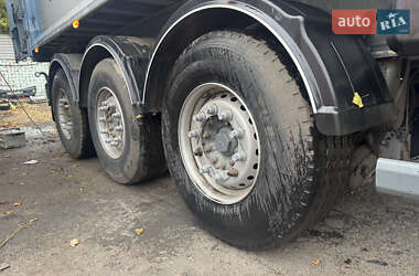 Зерновоз - напівпричіп STAS S 300CX 2010 в 