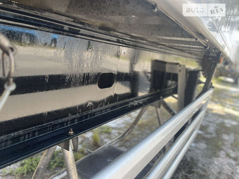 Зерновоз - напівпричіп STAS S300 2017 в Хусті