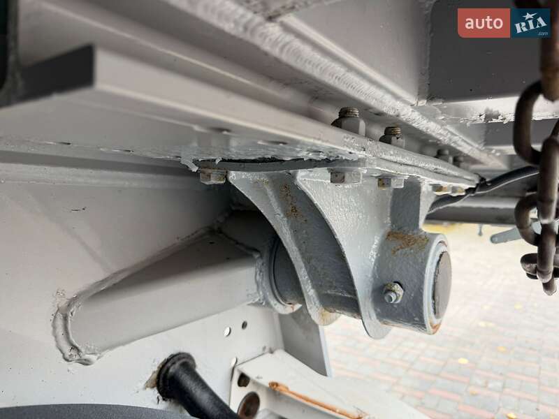 Самосвал полуприцеп STAS S300 2015 в Виннице