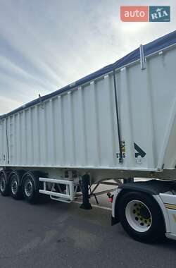 Самоскид напівпричіп STAS S339CX 2005 в 