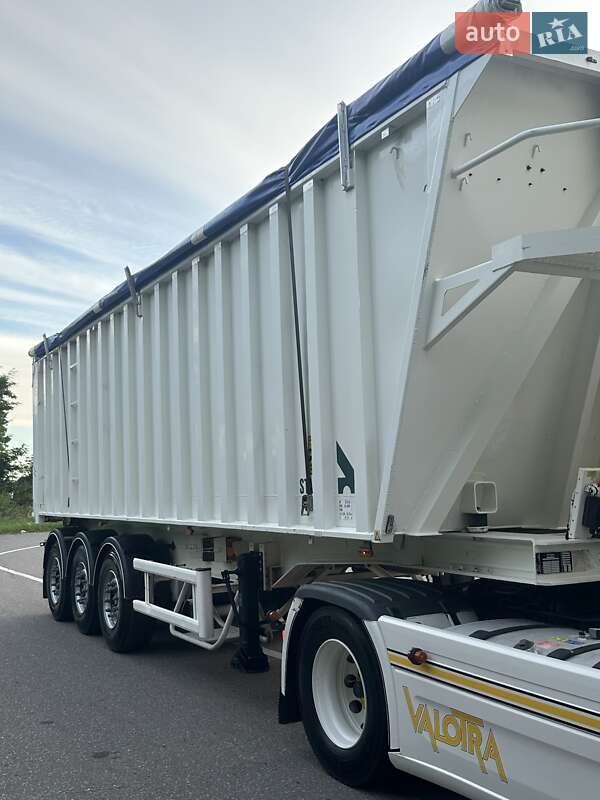 Самоскид напівпричіп STAS S339CX 2005 в Бродах