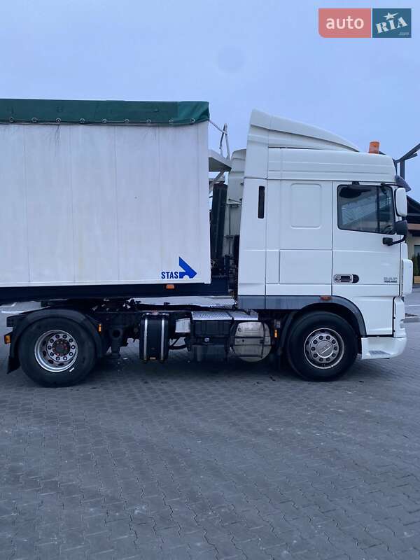Зерновоз - напівпричіп STAS S3 2002 в Вінниці