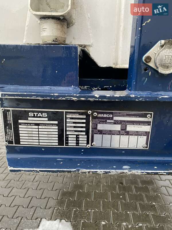Зерновоз - напівпричіп STAS S3 2002 в Вінниці