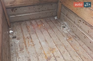 Борт Степок Степок 1993 в Глевасі