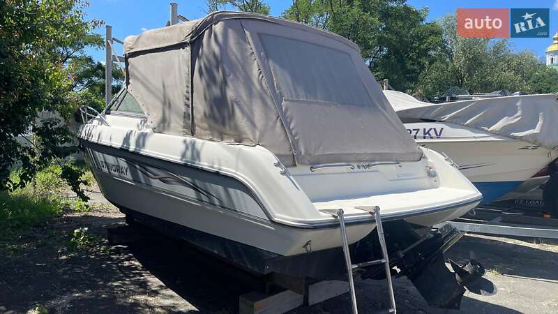 Катер Stingray 220 CS 2004 в Києві