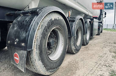 Цистерна полуприцеп Stokota 3NC38 2002 в 