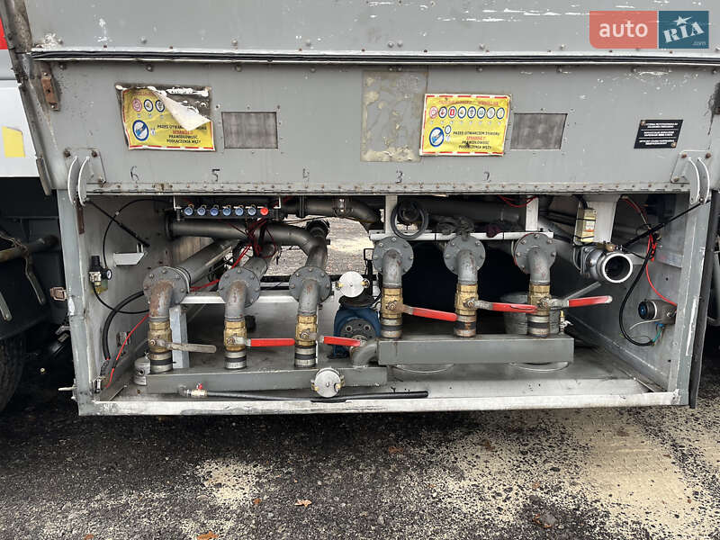 Цистерна напівпричіп Stokota 3NC38 2002 в Обухові